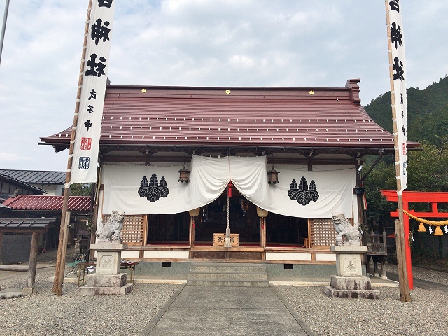 日吉神社(郡上八幡)　拝殿