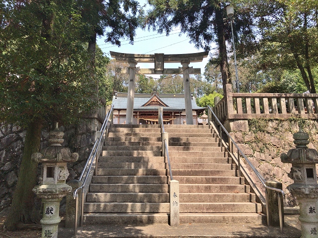 大富白山神社　三の鳥居
