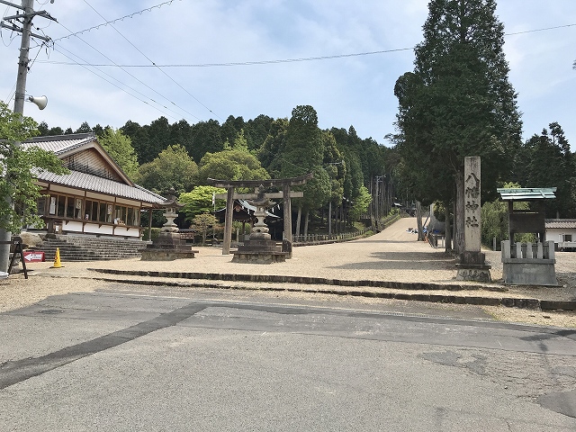 妻木八幡神社　入口