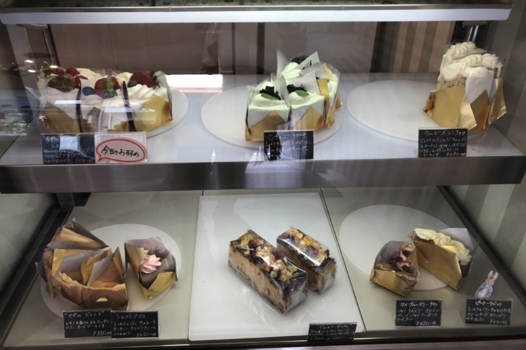 日々雑感 In 前はメキシコ 今日本 東京 お気に入りの築地のパティスリー Room For Cake By Niina
