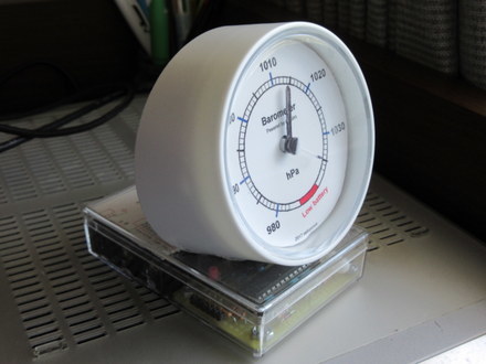Arduinoで動かすアナログ表示の気圧計